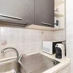 Guesthost - Santa Rita District Functional Flat Daire Torino