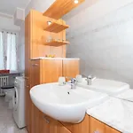 Guesthost - Santa Rita District Functional Flat Torino
