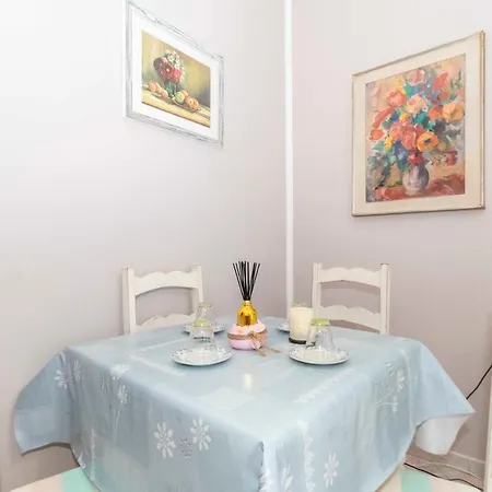 Apartment Santa Rita District Functional Flat