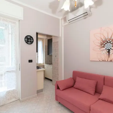 Guesthost - Santa Rita District Functional Flat Apartman Torino