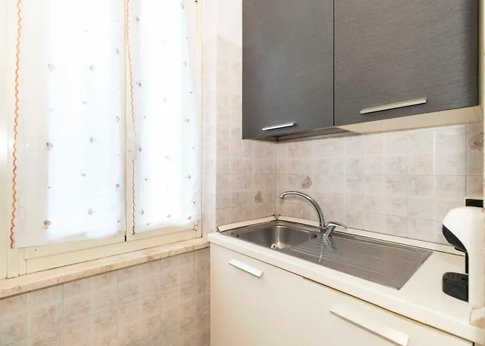 Guesthost - Santa Rita District Functional Flat Turin