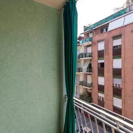 Guesthost - Santa Rita District Functional Flat 아파트